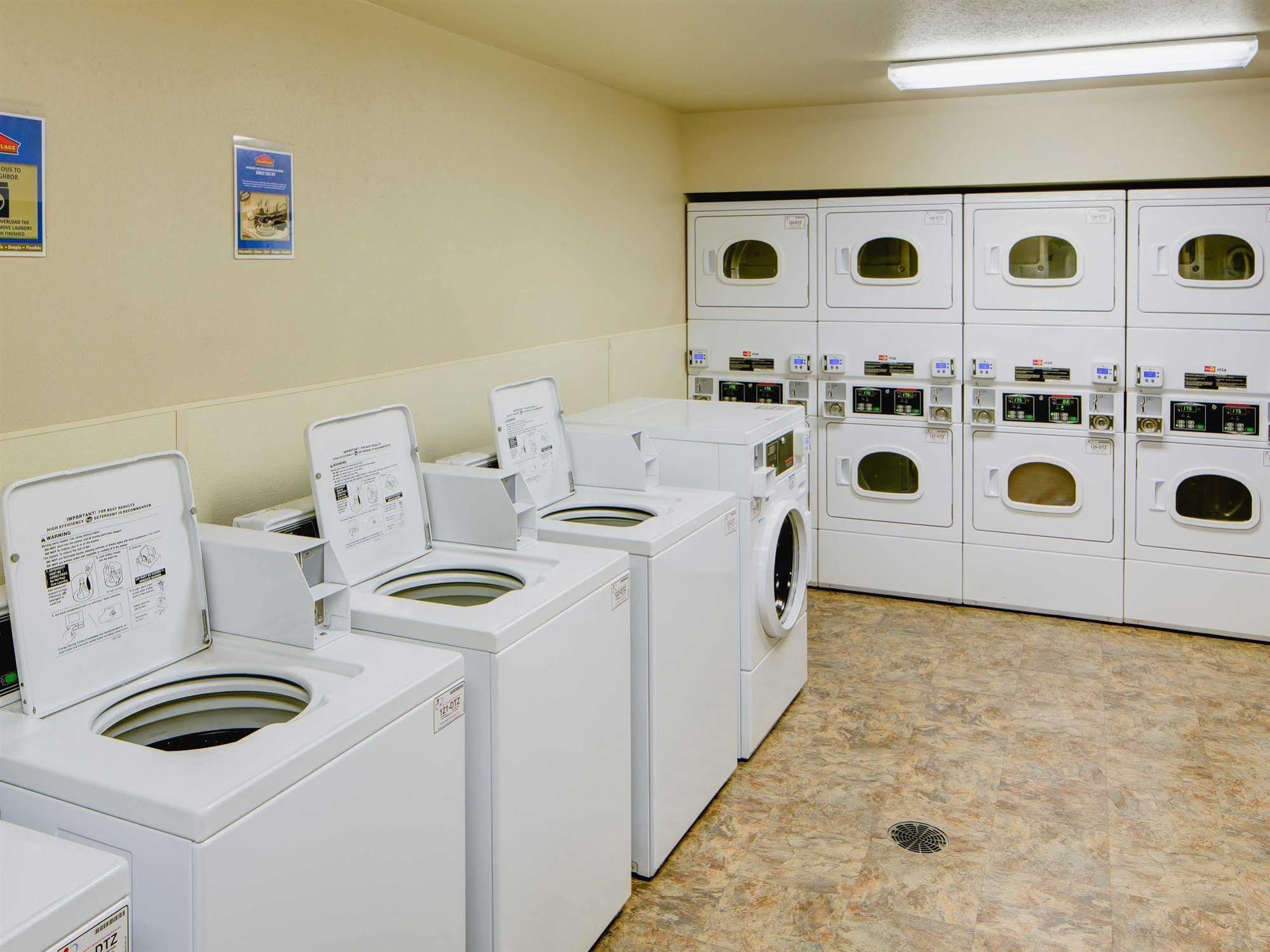 Woodspring Suites Huntsville/ マディソン エクステリア 写真