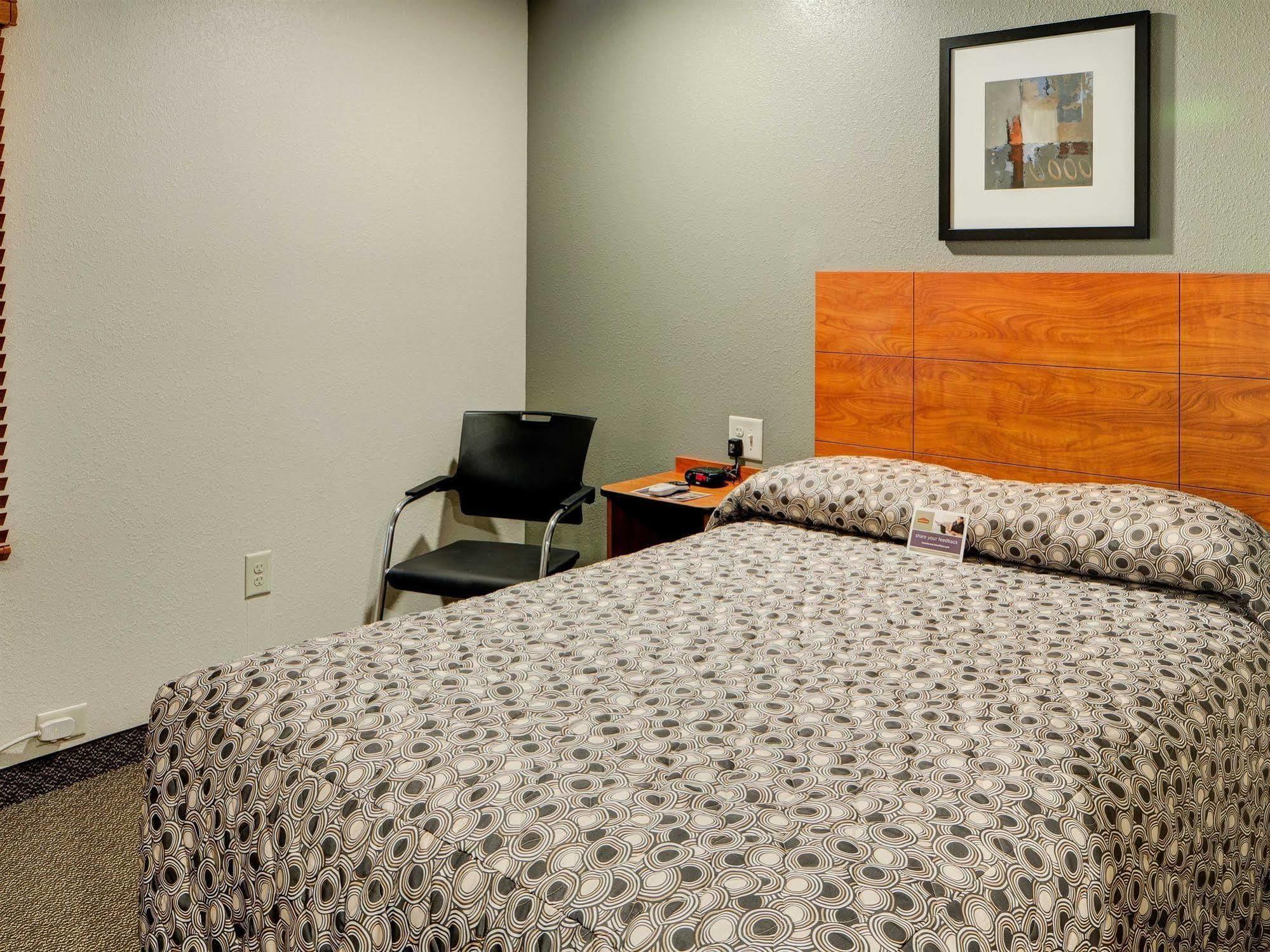 Woodspring Suites Huntsville/ マディソン エクステリア 写真