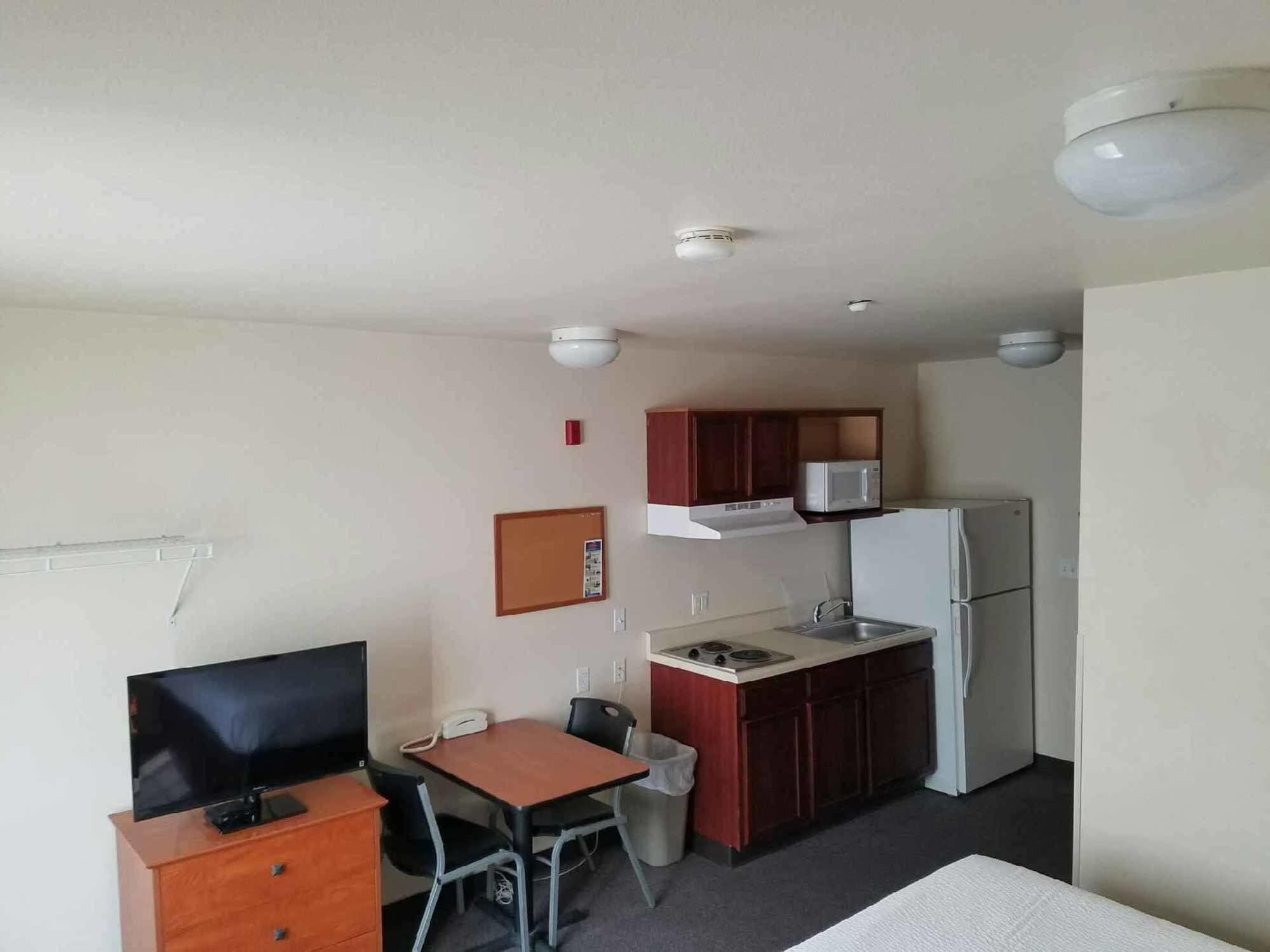 Woodspring Suites Huntsville/ マディソン エクステリア 写真