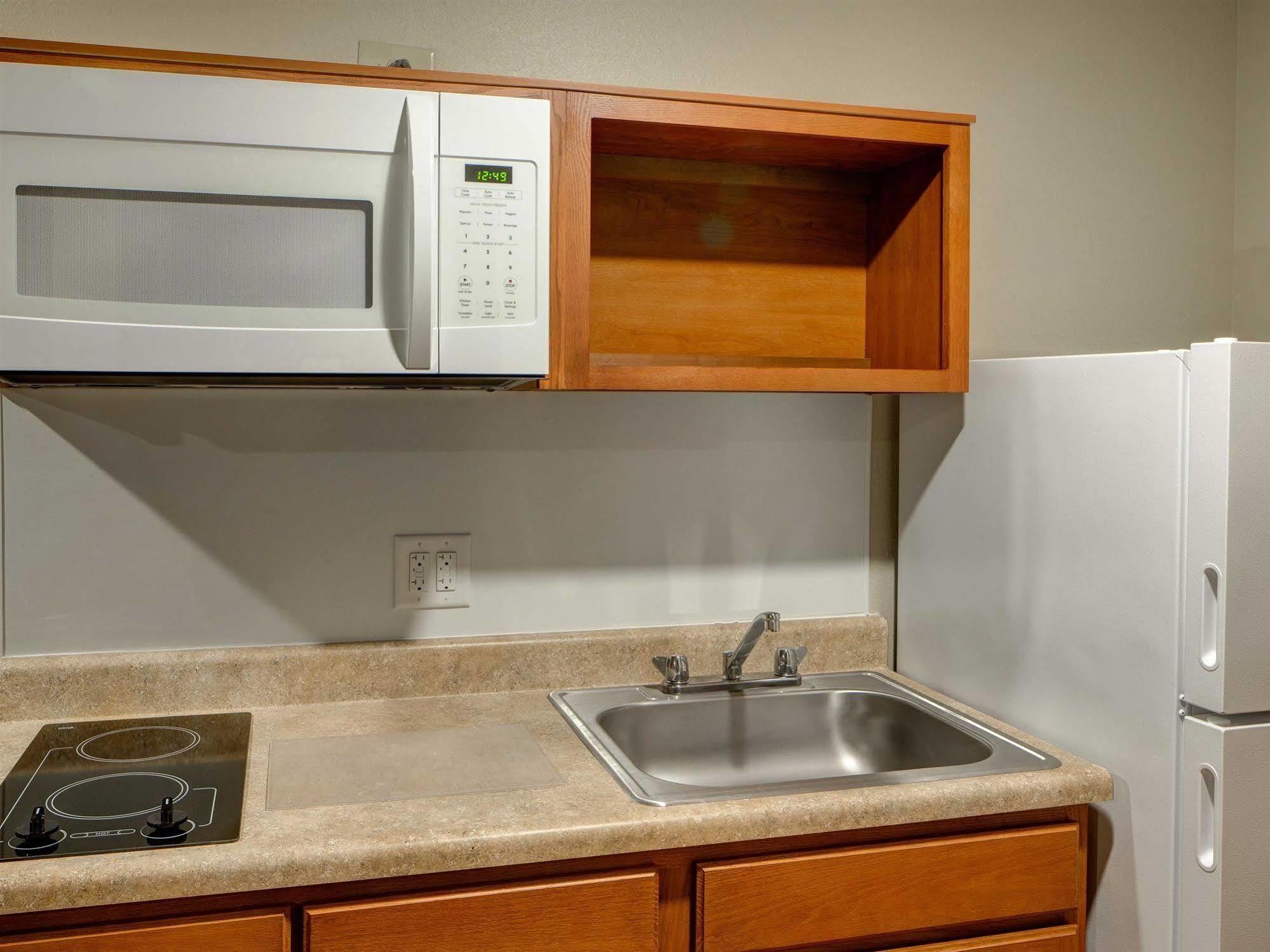 Woodspring Suites Huntsville/ マディソン エクステリア 写真